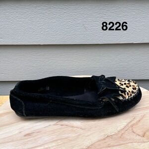 Minnetonka Womens Black Suede Leopard Print Fringe Moccasin Flats 69980 Size 8.5
